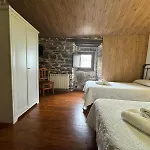 Vandrerhjem A Horta De Abel Tríacastela