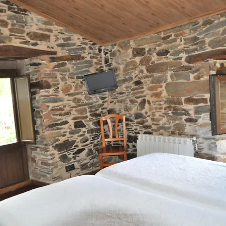 A Horta De Abel Hostel Tríacastela