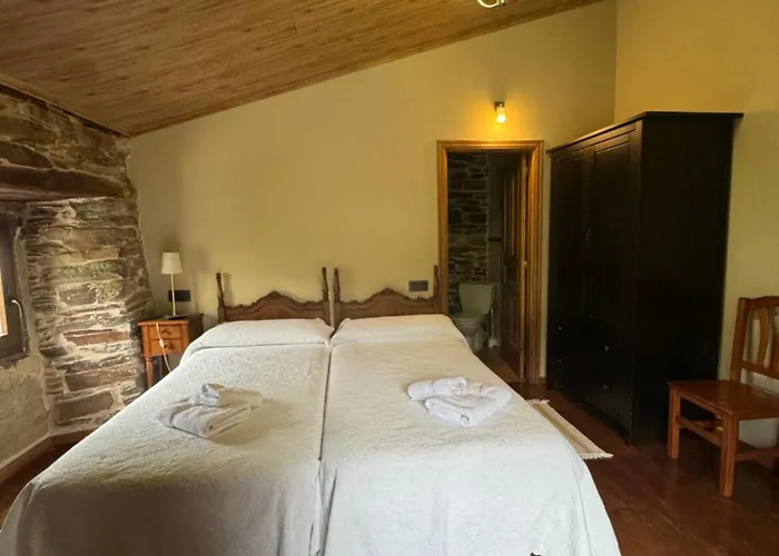 A Horta De Abel * Tríacastela