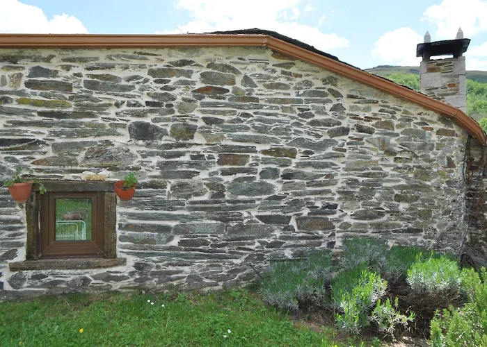 Hostel A Horta De Abel *