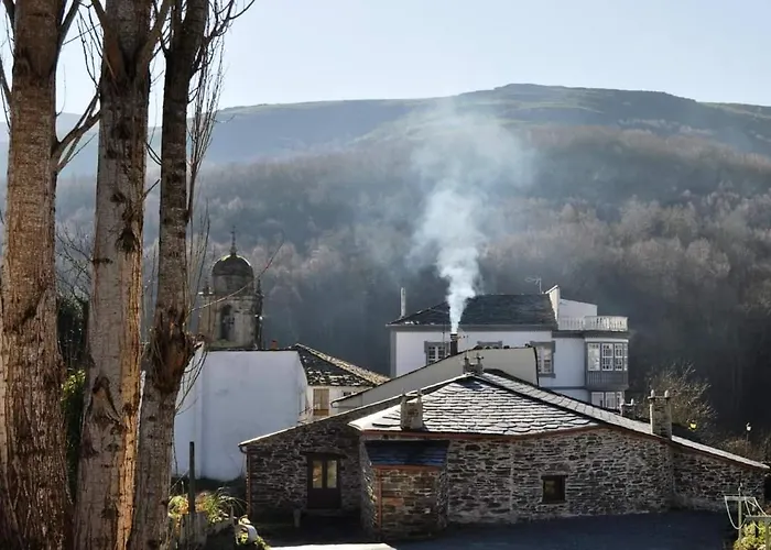 A Horta De Abel Tríacastela